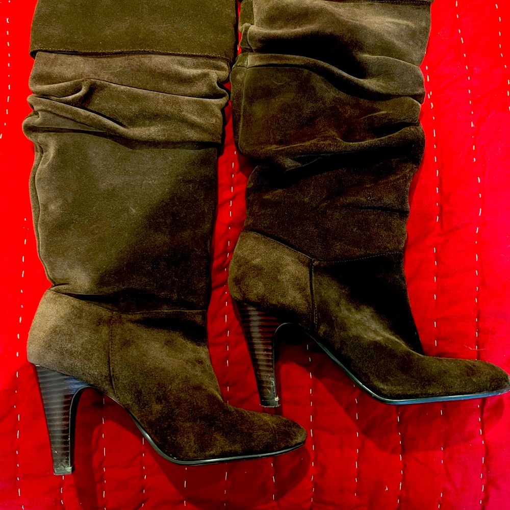 Brown boots
